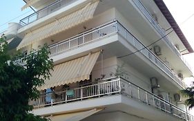Ainalis Apartments